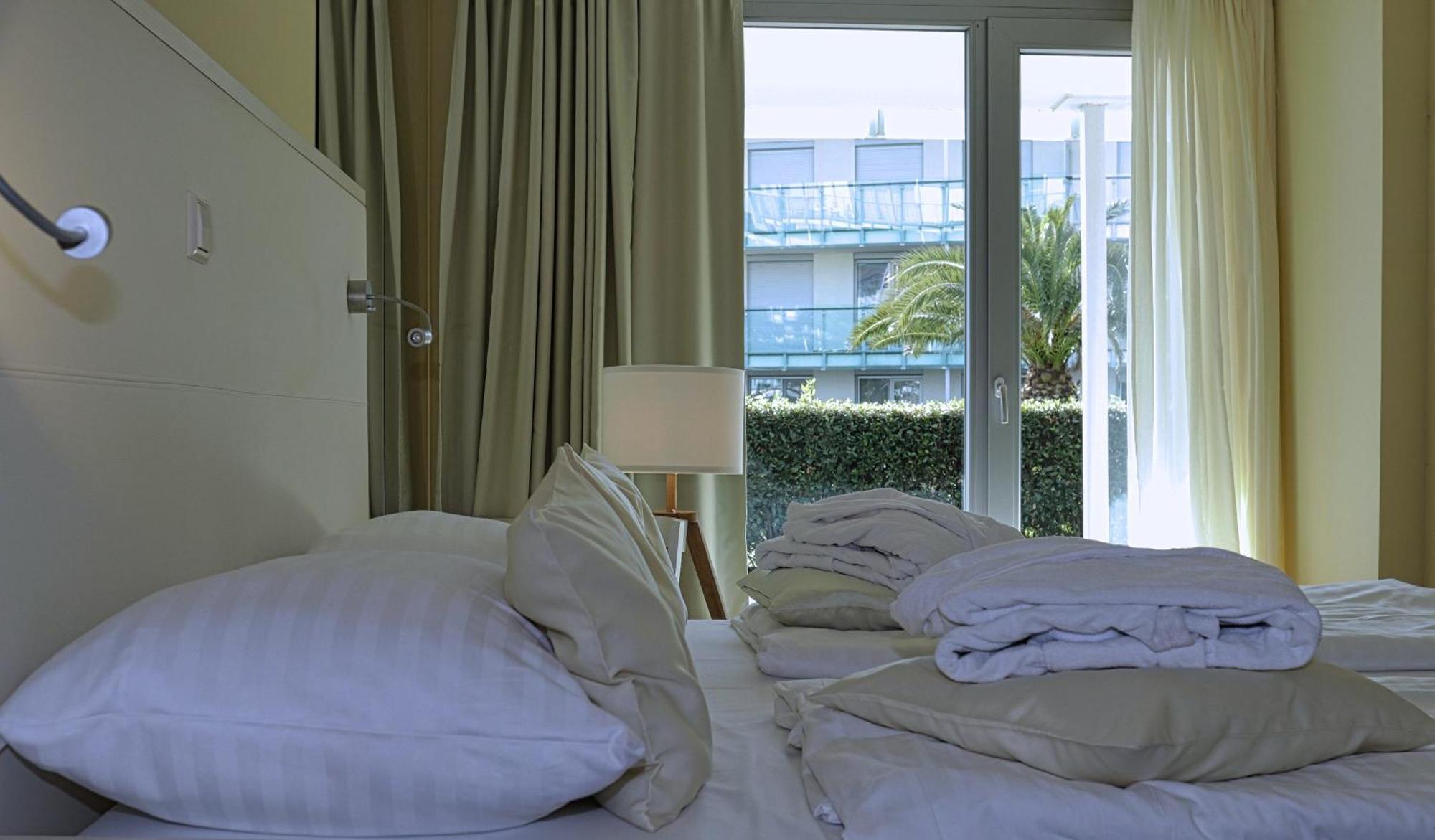 Nikola Luxury Apartments Senia Петрчане Екстер'єр фото